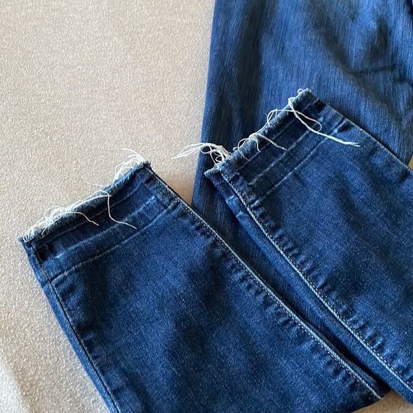 JOE’s Jeans Size 25 $50 Excellent Condition distressed - Picture 5 of 5